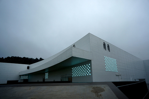 Aomori Museum of Art  青森県立美術館
